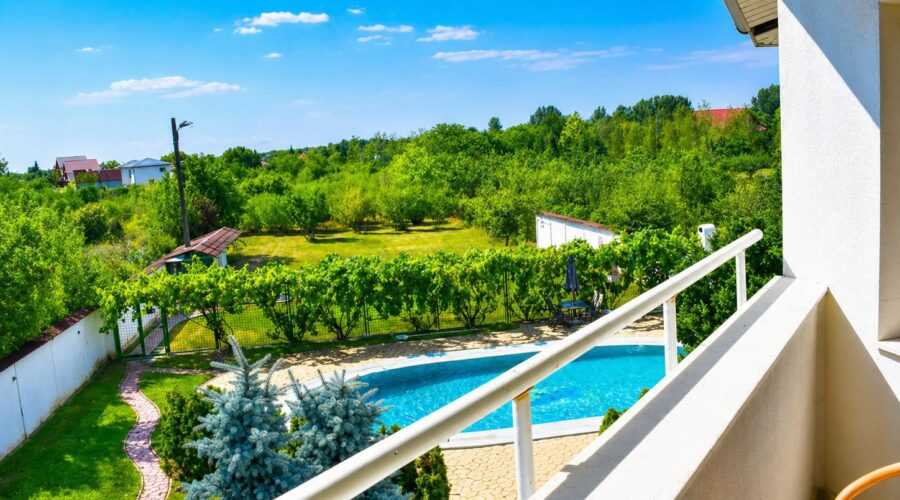 Vila superba cu piscina si gradina superba in Domnesti – 460 mp utili, teren 2600 mp