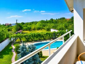 Vila superba cu piscina si gradina superba in Domnesti – 460 mp utili, teren 2600 mp - 650.000 EUR - Domnesti, Ilfov - 6 camere - 460 m²