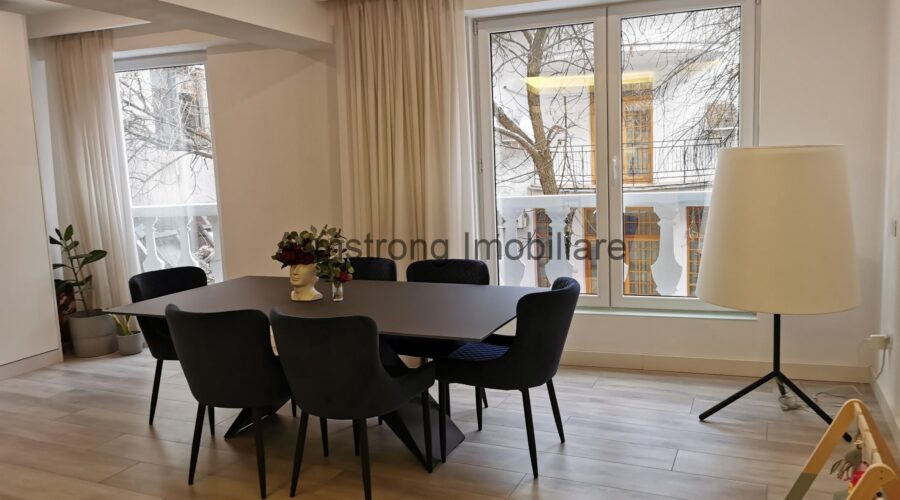 Vanzare apartament cu 3 camere in Herastrau Persepolis – fotografia principală