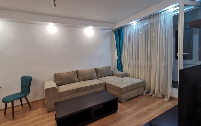 Apartament modern renovat recent – metrou Pacii, parcare privata | Prima inchiriere – fotografia principală