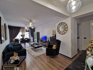 Apartament elegant 3 camere Decebal – Matei Basarab 135 mp + boxa + parcare - 1.250 EUR - Unirii, București - 2 camere - 135.00 m²