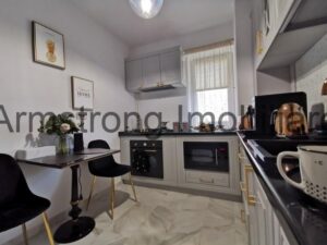 Apartament lux 3 camere Decebal adiacent - 340.000 EUR - Piața Unirii, București - 2 camere - 0.00 m²