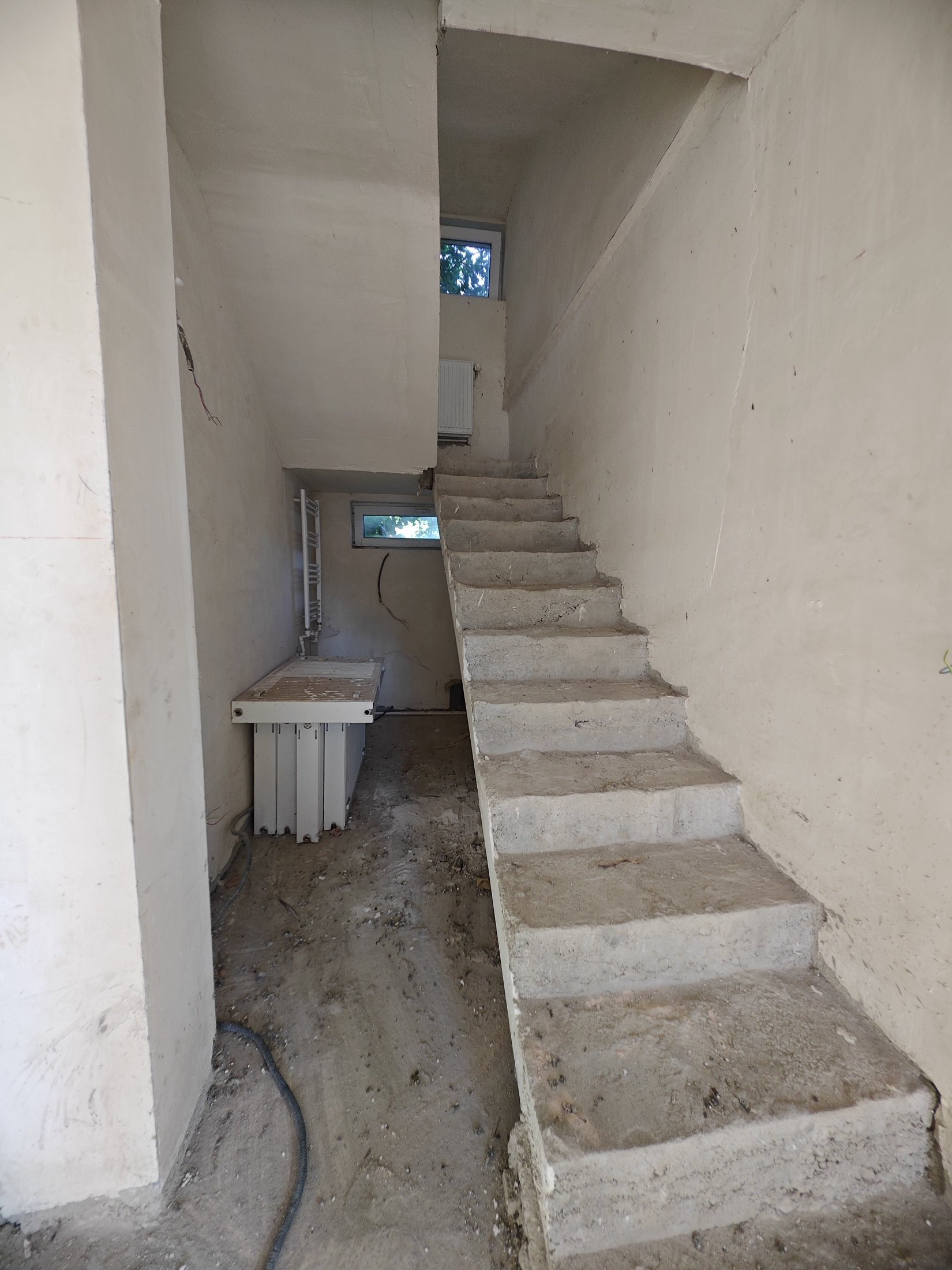 Vând casă 4 camere mogosoia stadiu gri – fotografia 11